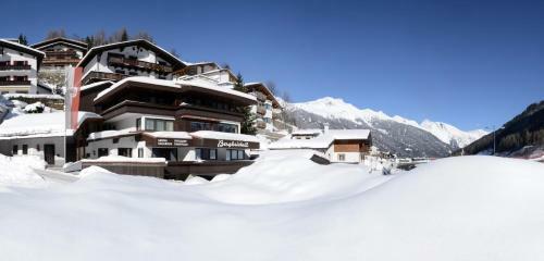 Hostal Haus Bergkristall