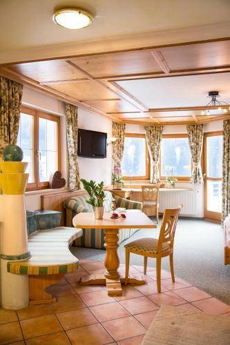 Apartamento Appartements Fliana St. Anton