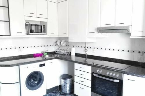 Apartamento Nuevo: Cerca Centro , Wifi Y Calefacci�n