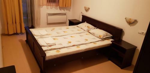 Efo Apartment