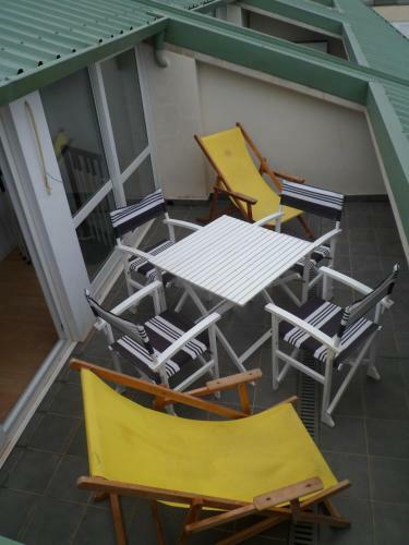 Apartamento D�plex En El Centro de Palam�s