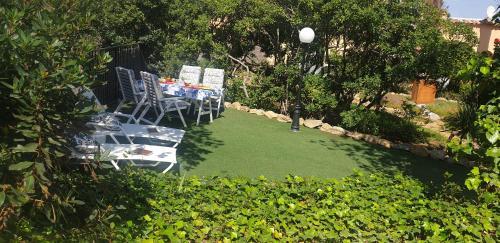 Casa Con Jard�n A 30 Metros de La Playa. At.