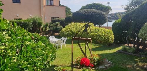 Casa Con Jard�n A 30 Metros de La Playa. At.