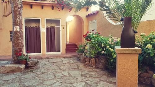 Apartamento Con Jard�n A 11 Metros de La Playa. B3.