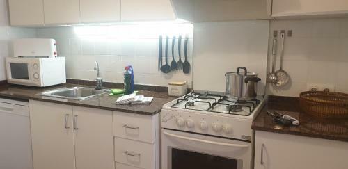 Apartamento Con Jard�n A 11 Metros de La Playa. Se.