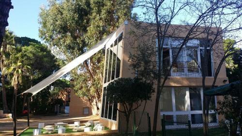 Villa Casa Con Jard�n A 45 Metros de La Playa. Es.