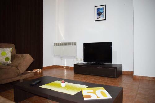 Private Apartment In Prespa