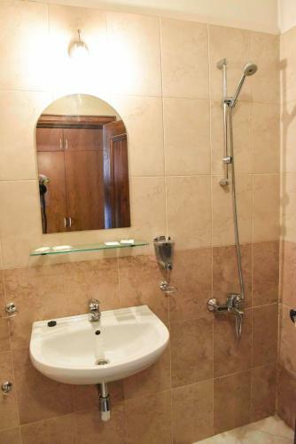 Hostal Lovna Sreshta
