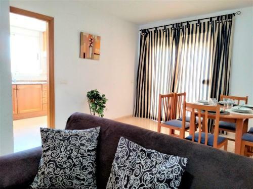 Apartamento Acv - Isla Park-1� Linea Planta 9 Frontal Interior
