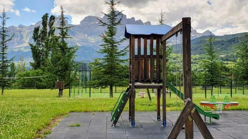 Pe�a Sabocos, Apartamento Tur�stico Panticosa