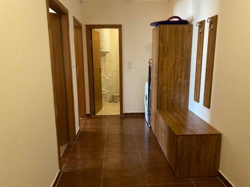 Cedar Lodge Next To Lift One Bedroom Apartment