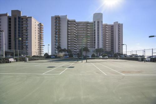 Phoenix East 604