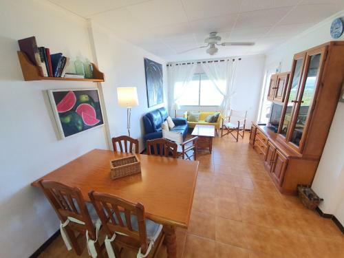 Apartamento Pals Beach-4