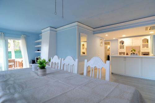 Villa Pepita Blue