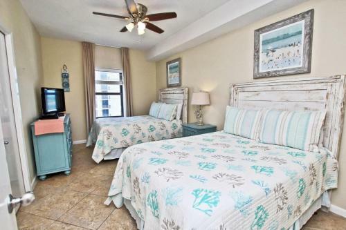 Phoenix East 1201 By Youngs Suncoast