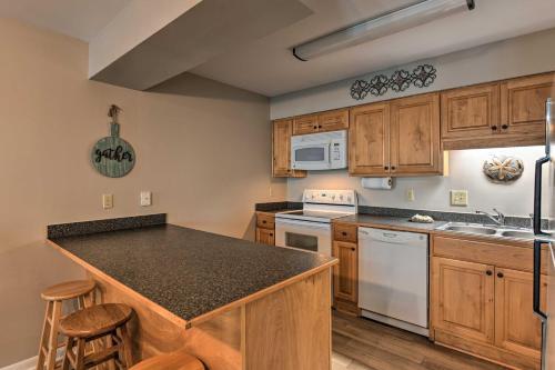 Apartamento Sunny Orange Beach Condo With Boat Slip Access!