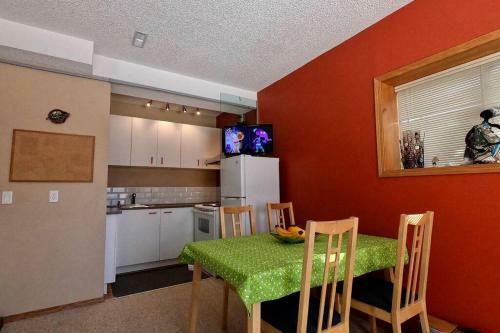 Villa Sunny & Cozy Suite With Pool & Ping Pong Table