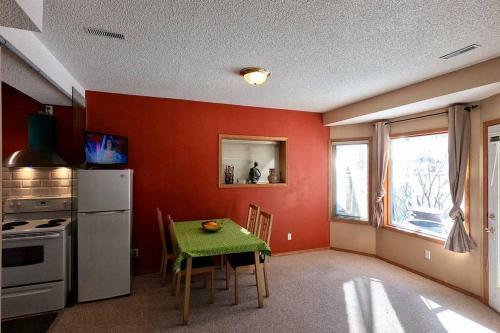 Villa Sunny & Cozy Suite With Pool & Ping Pong Table