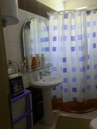 Perles Apartament Korce