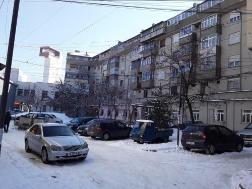 Iri Apartament Kor��