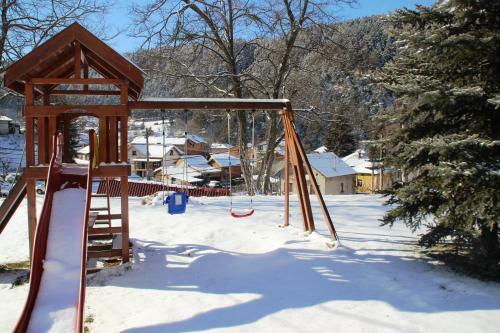 Cosy Ski Apartment At Eagle Rock Mountain Village