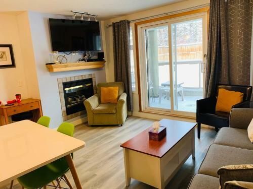 Apartamento 4 Bedroom Combo - Vacation Home In Windtower Lodge