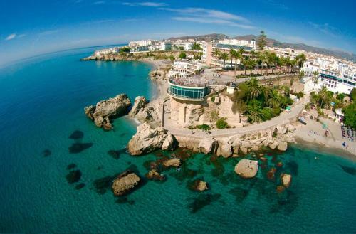 Nerja's Center Apartment