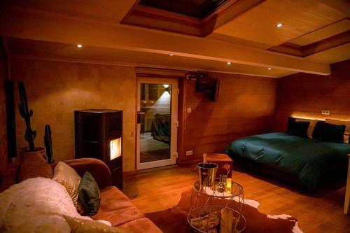 Le Spa Du Cabanon: Cabanon de Luxe Avec Spa Enti�rement Privatif