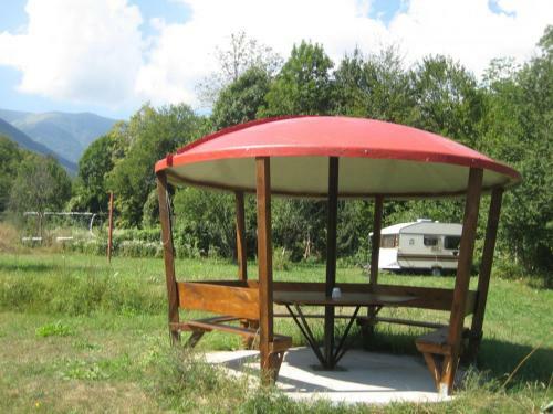 Hostal Bungalows Zdravets