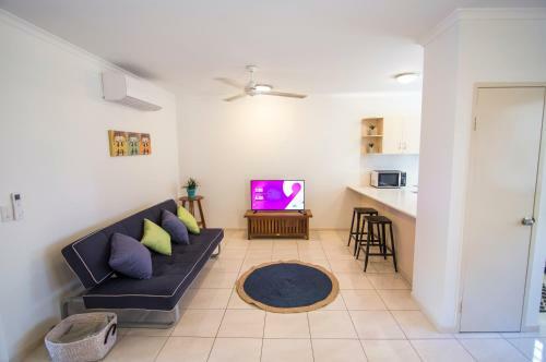Minnie St 2 Bedroom / 2 Bathroom Apartment