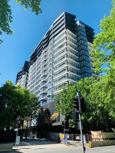 Best Located Brand New Apartment In Canberra Cbd