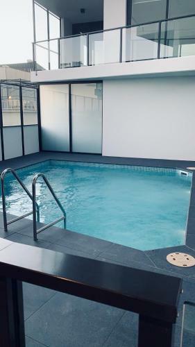 Best Located Brand New Apartment In Canberra Cbd