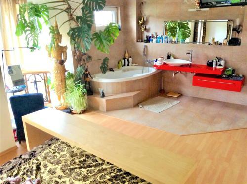Charming Villa With Private Swimmingpool