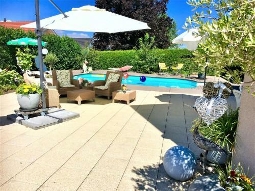 Charming Villa With Private Swimmingpool