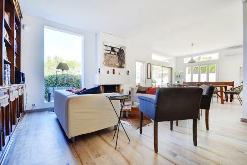 Villa Es Torrent� (High Flyer)