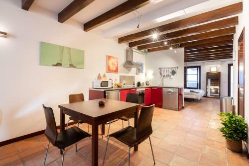 Apartamento Poc A Poc Suites