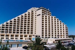 Yellow Praia Monte Gordo Hotel