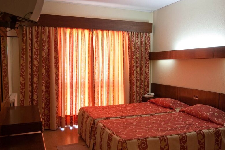 Hotel Costa De Prata II