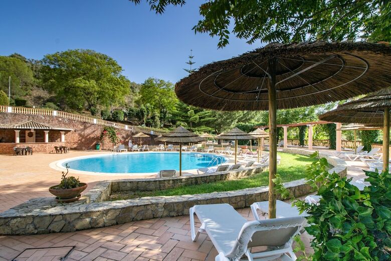 Hotel Colina Dos Mouros