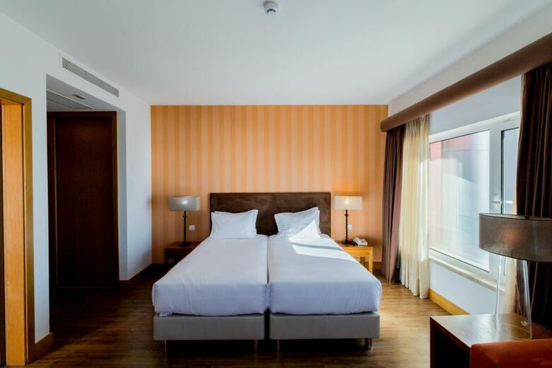 Hotel Quarteira Sol