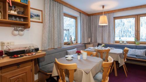 Hostal Tschatscha Nova
