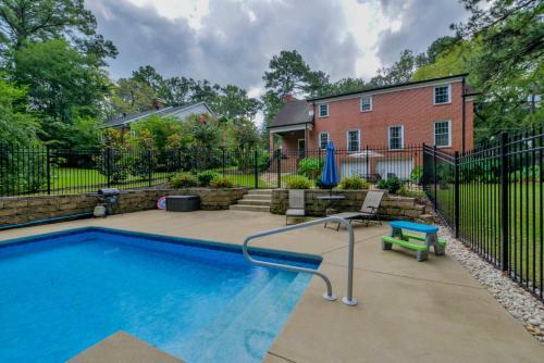 Capstone Pool House