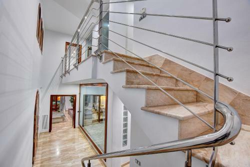 Villa Con Piscina