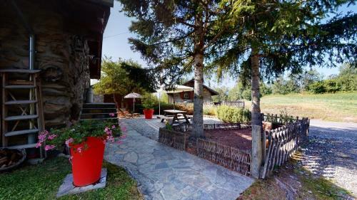 Authentic Chalet Full Of Charm, 5min. From Anz�re