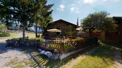 Authentic Chalet Full Of Charm, 5min. From Anz�re