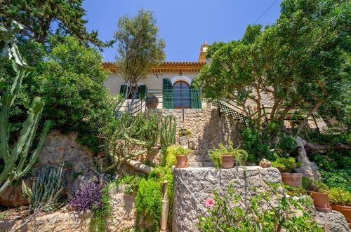 Rustictraditional House Between The Sea And Palma