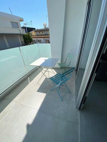 Apartamento Ellenapa Apts & Studios