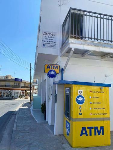 Apartamento Ellenapa Apts & Studios