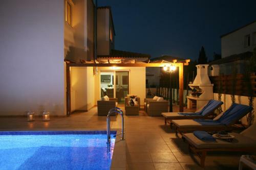 Villa Carmel