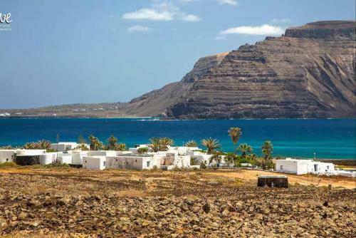 Seaside Villa La Graciosa